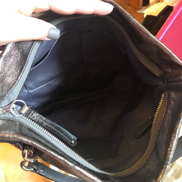 Coach - Picture 3 of 3